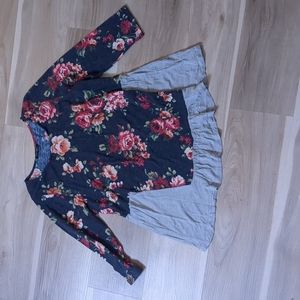 PaperMoon Women's medium shirt